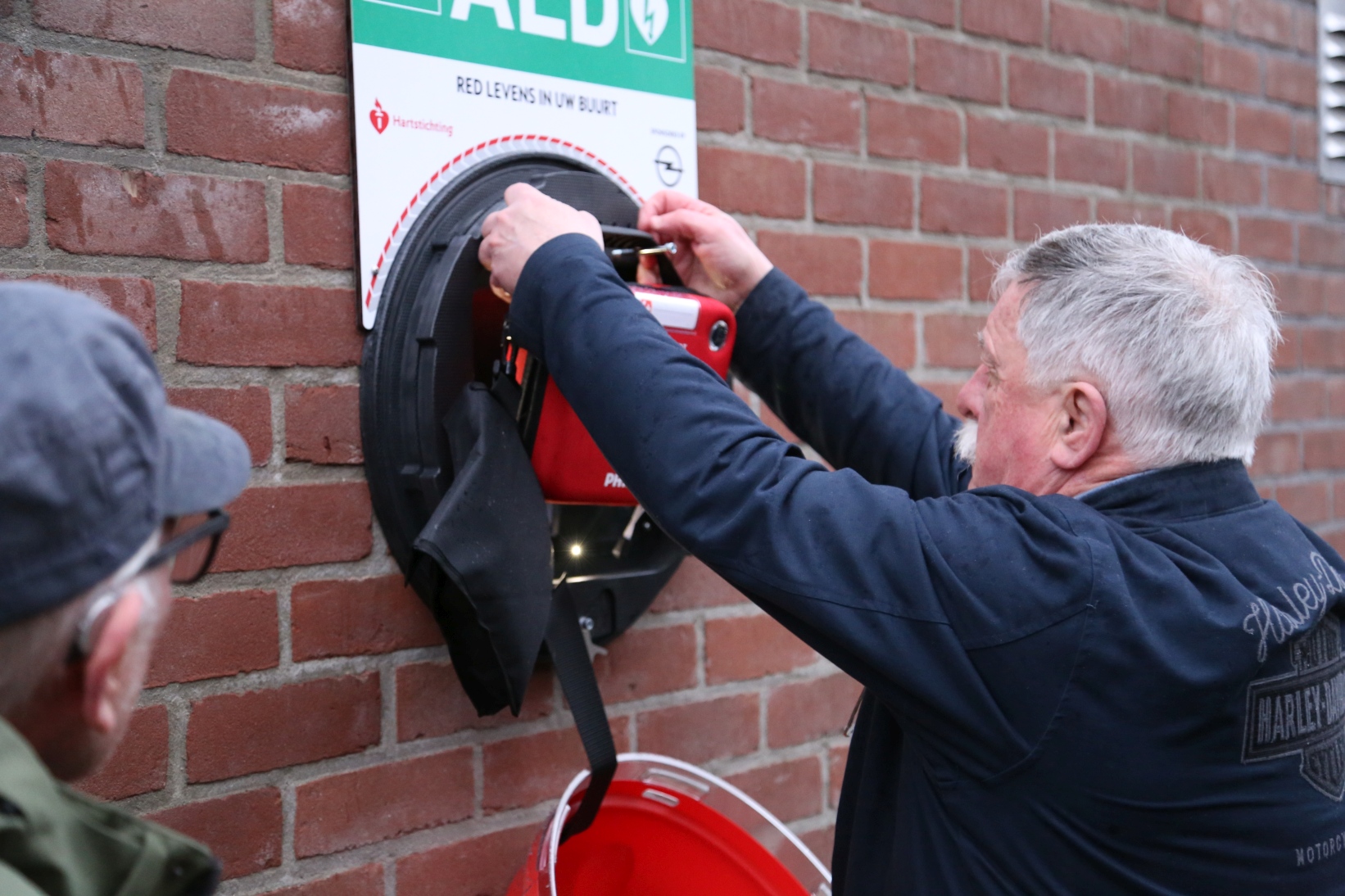 https://www.nieuwegeinsewijken.nl/batau-zuid/upload/afbeeldingen/aed-img-6651-jpg.jpg