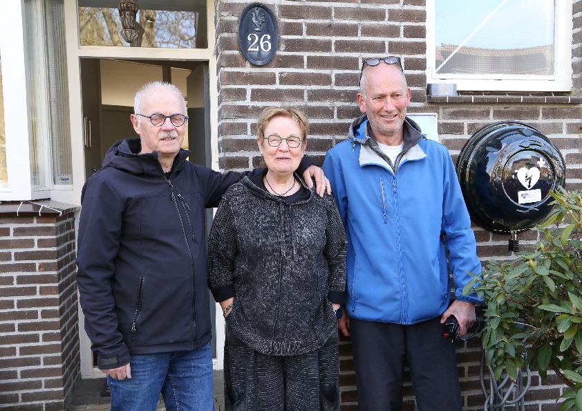 https://www.nieuwegeinsewijken.nl/batau-zuid/upload/afbeeldingen/aed-klaar.jpg