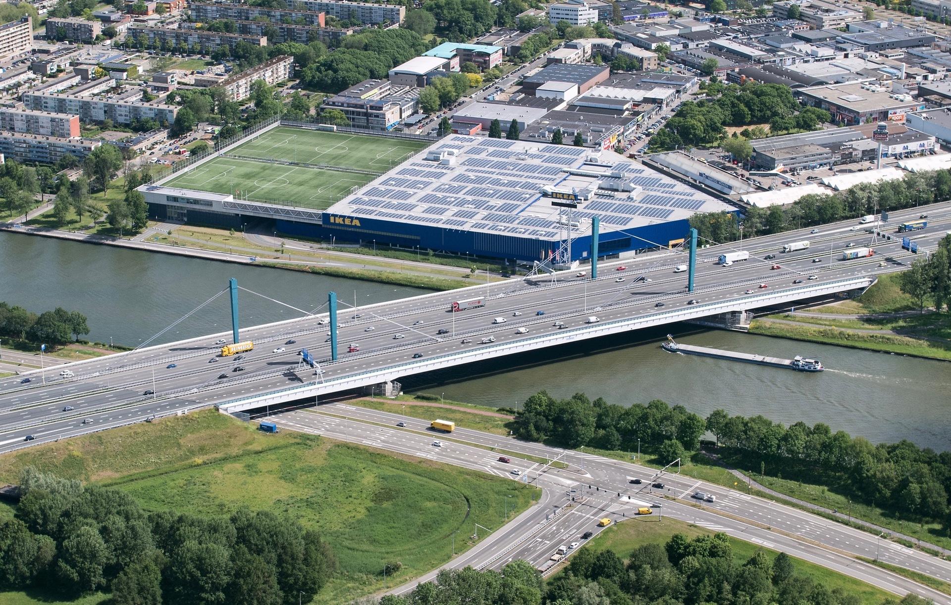 https://www.nieuwegeinsewijken.nl/batau-zuid/upload/afbeeldingen/galecopperbrug.jpeg