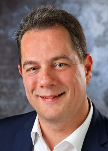 Hans Adriani